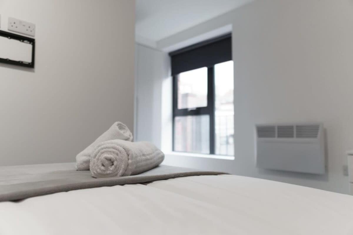 Lovely 1 Bed Apartment In Liverpool Centre Kültér fotó